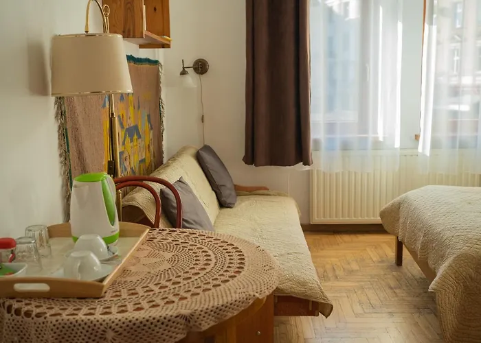 Kolory Guest House Bed & Breakfast 3*