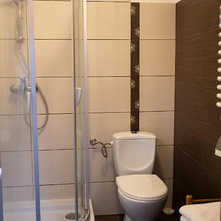 Kolory Bed and Breakfast Krasków
