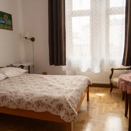 Kolory Отель типа 