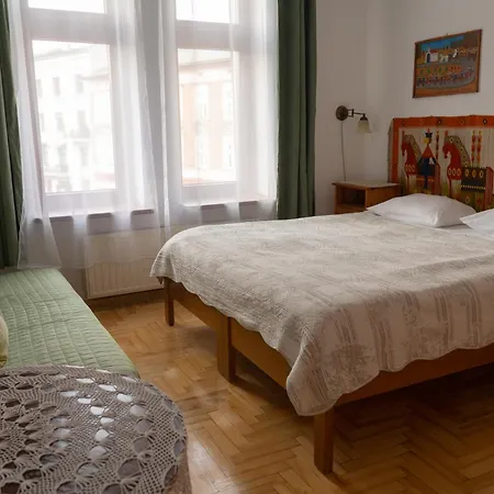 Bed & Breakfast Kolory 3*